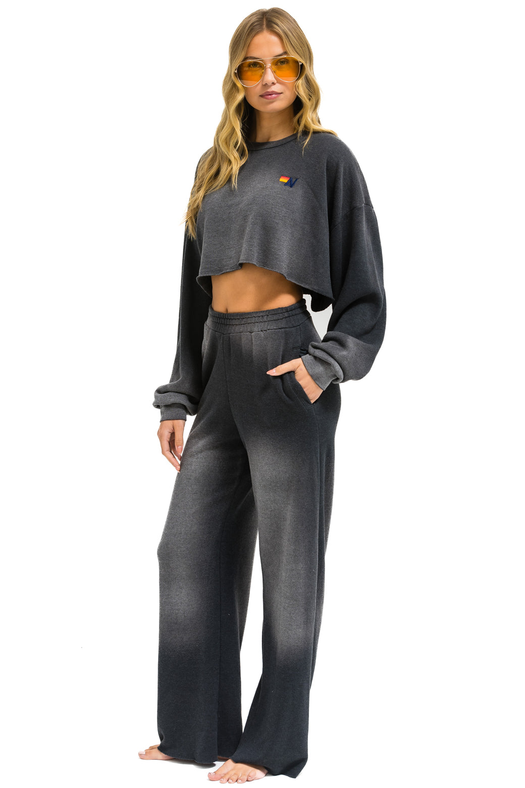 ESSENTIAL CROPPED CREW SWEATSHIRT RELAXED - FADED SMOKE