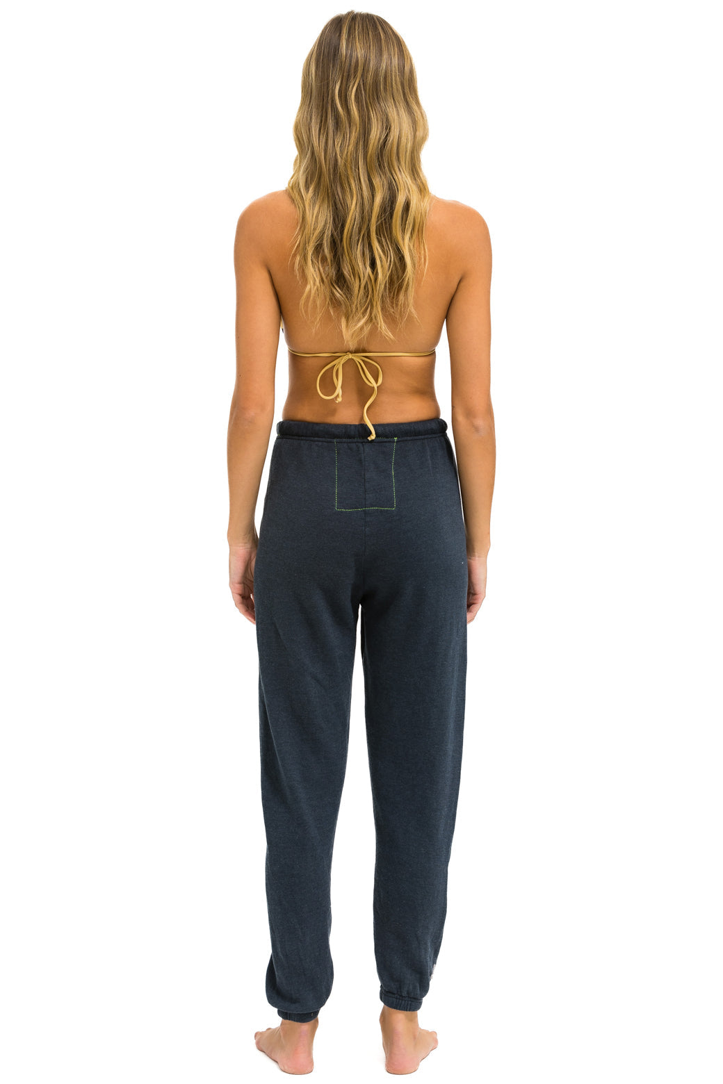 GLITTER HEART SWEATPANTS - CHARCOAL // NEON PINK