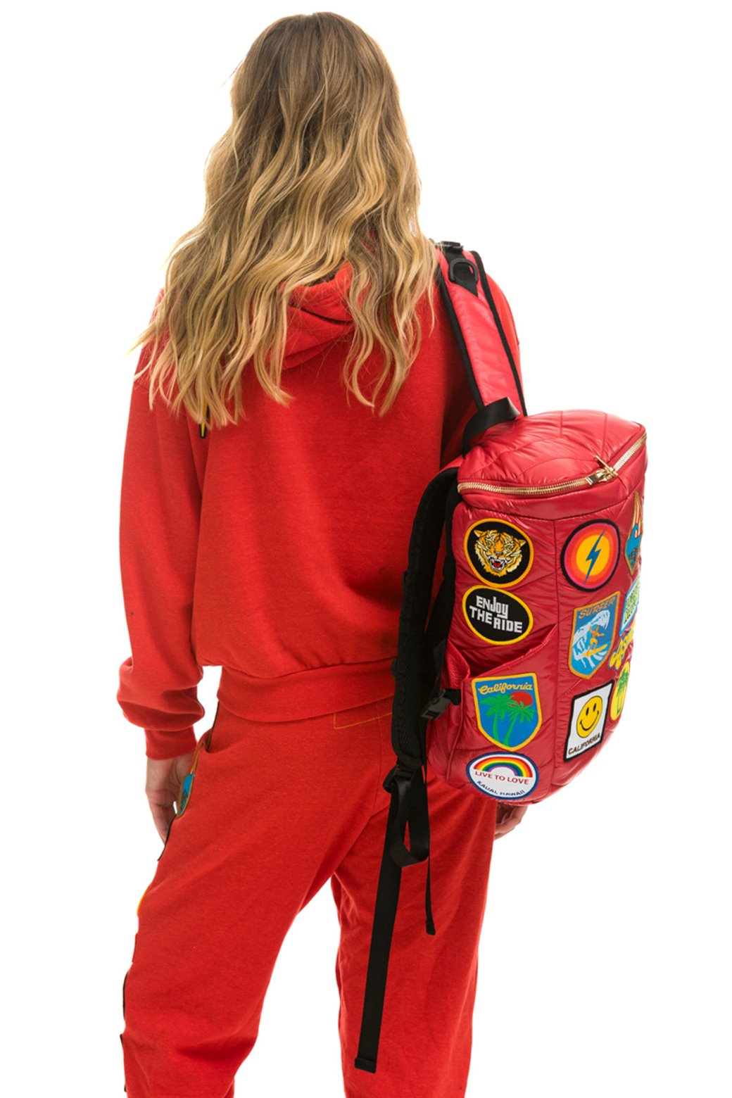 VINTAGE PATCH PUFFER BACKPACK - CHERRY GLOSSY