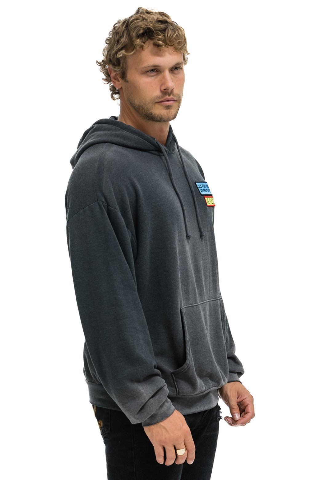 LIVE FREE + ADVENTURE PATCH PULLOVER RELAXED HOODIE - FADED SMOKE