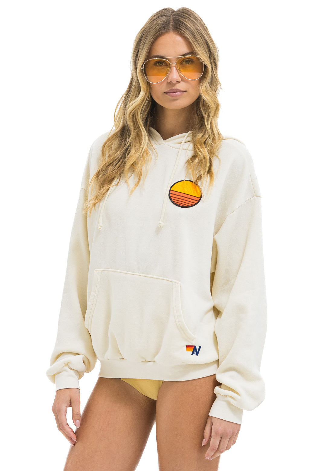 SUNSET PATCH PULLOVER RELAXED HOODIE - VINTAGE WHITE