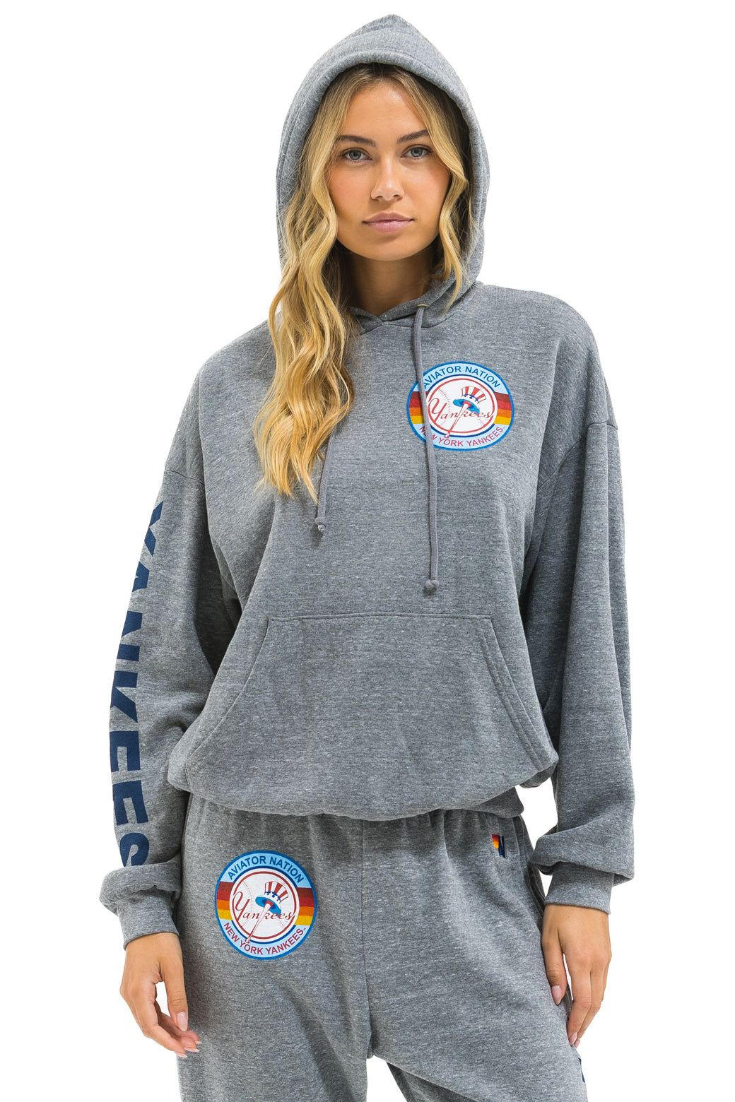 NY YANKEES RELAXED PULLOVER HOODIE - HEATHER GREY