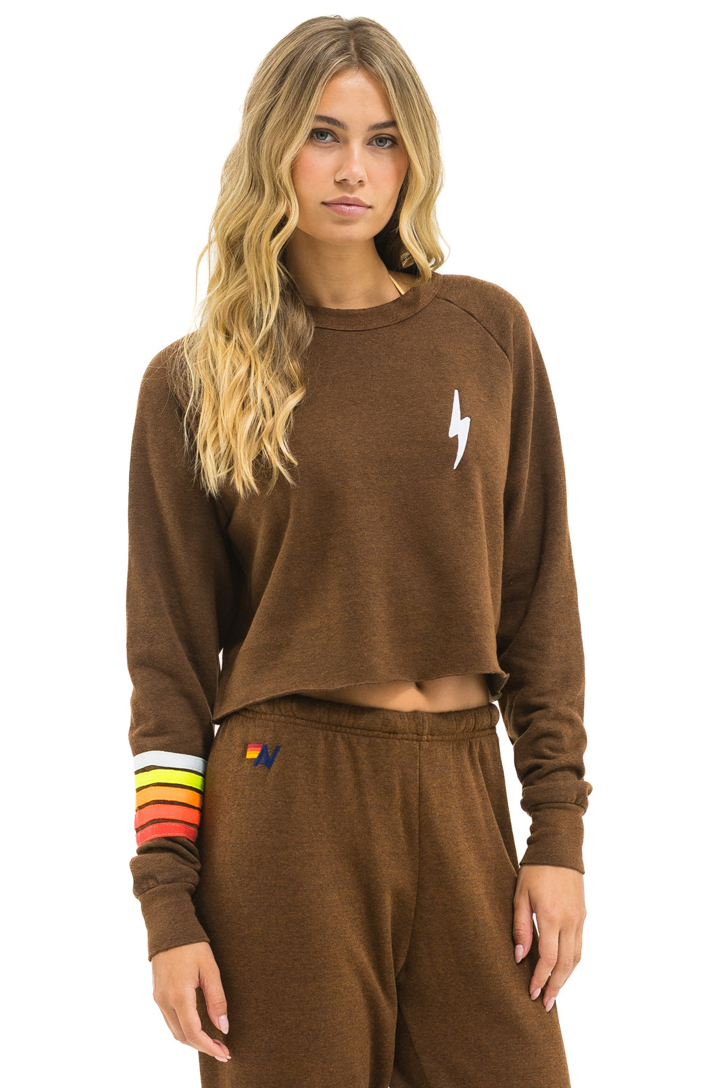 BOLT RUGBY STITCH CROPPED CREW SWEATSHIRT - CHOCOLATE // WHITE NEON