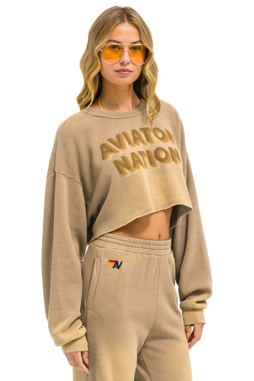AN 3D CROPPED CREW SWEATSHIRT RELAXED - FADED TAN