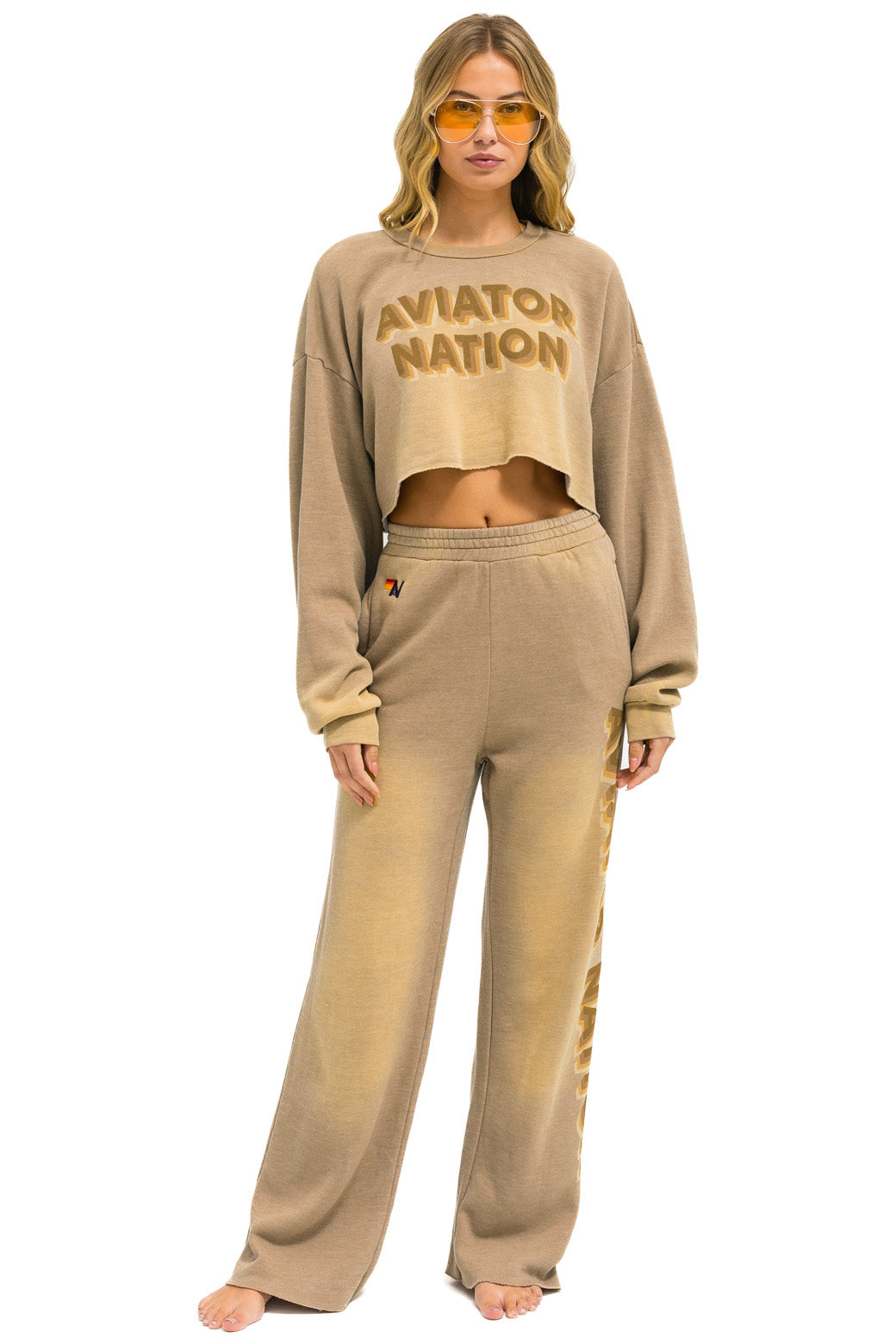 AN 3D CROPPED CREW SWEATSHIRT RELAXED - FADED TAN
