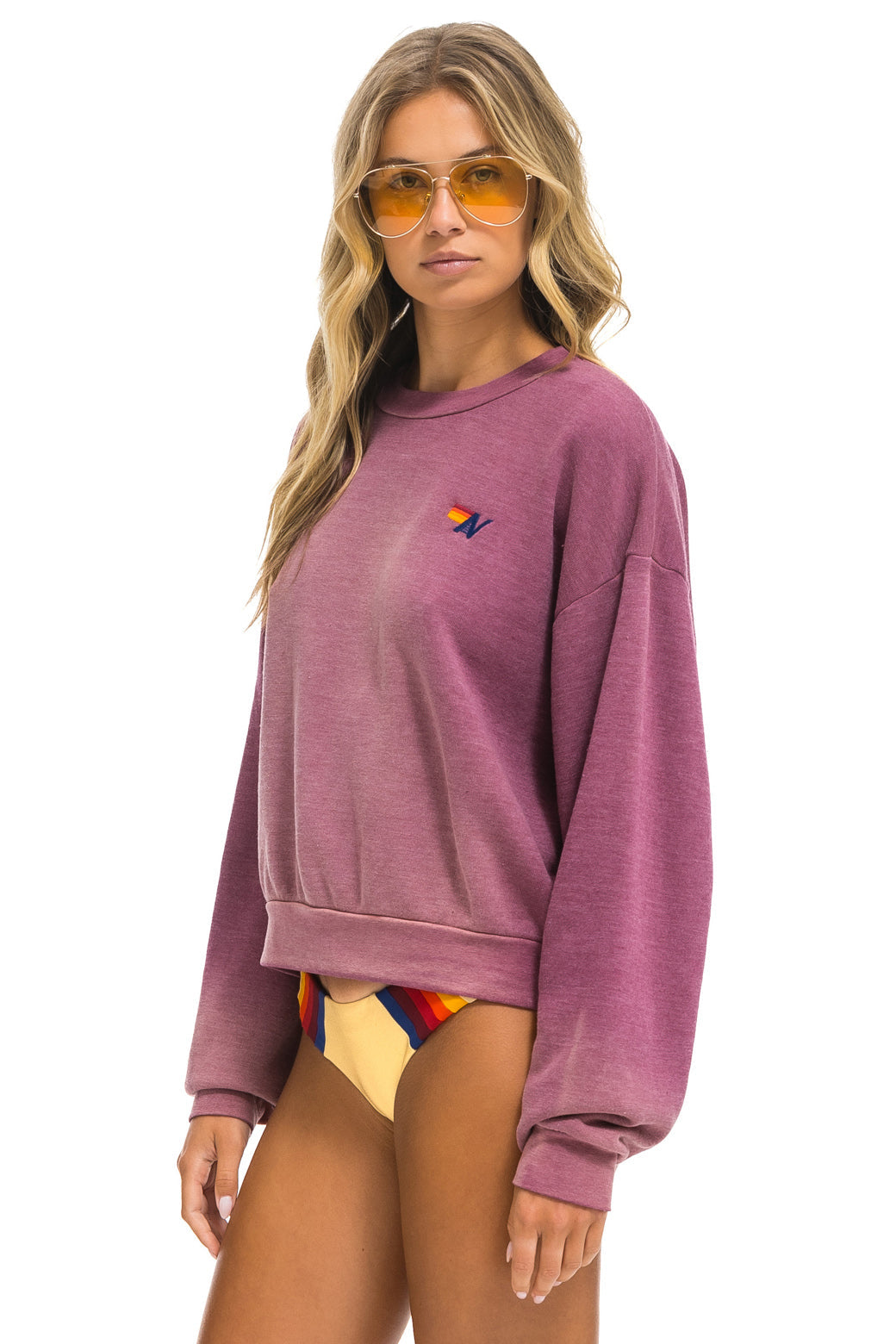 ESSENTIAL RELAXED CREW SWEATSHIRT - FADED BERRY
