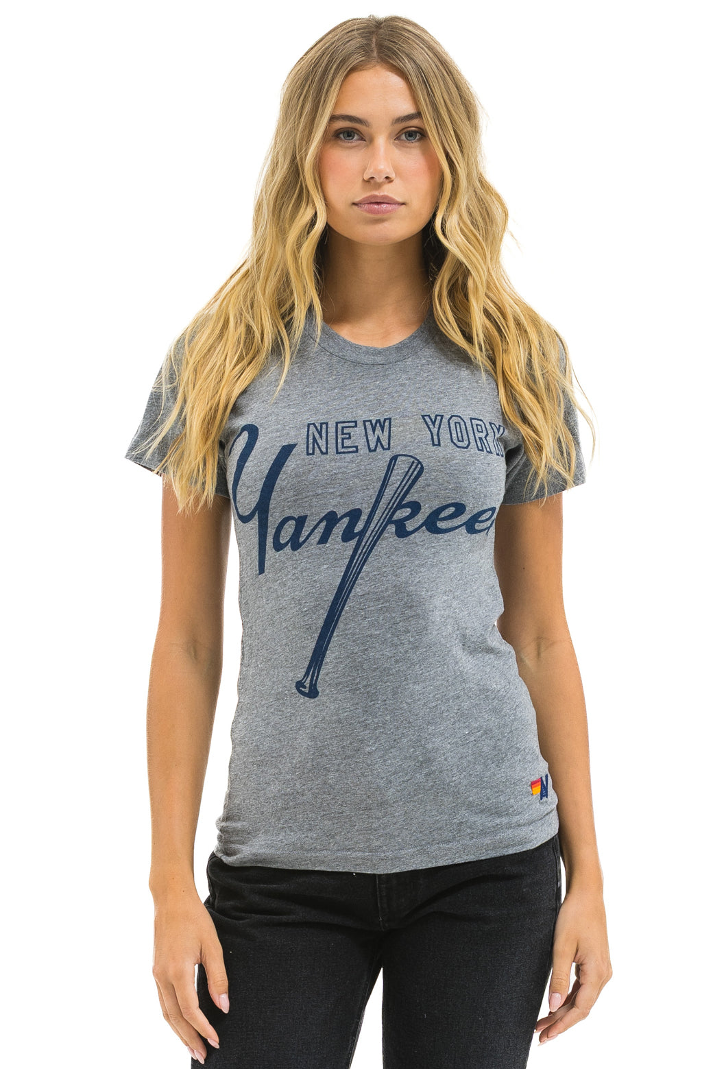 NY YANKEES BOLT CREW TEE - HEATHER