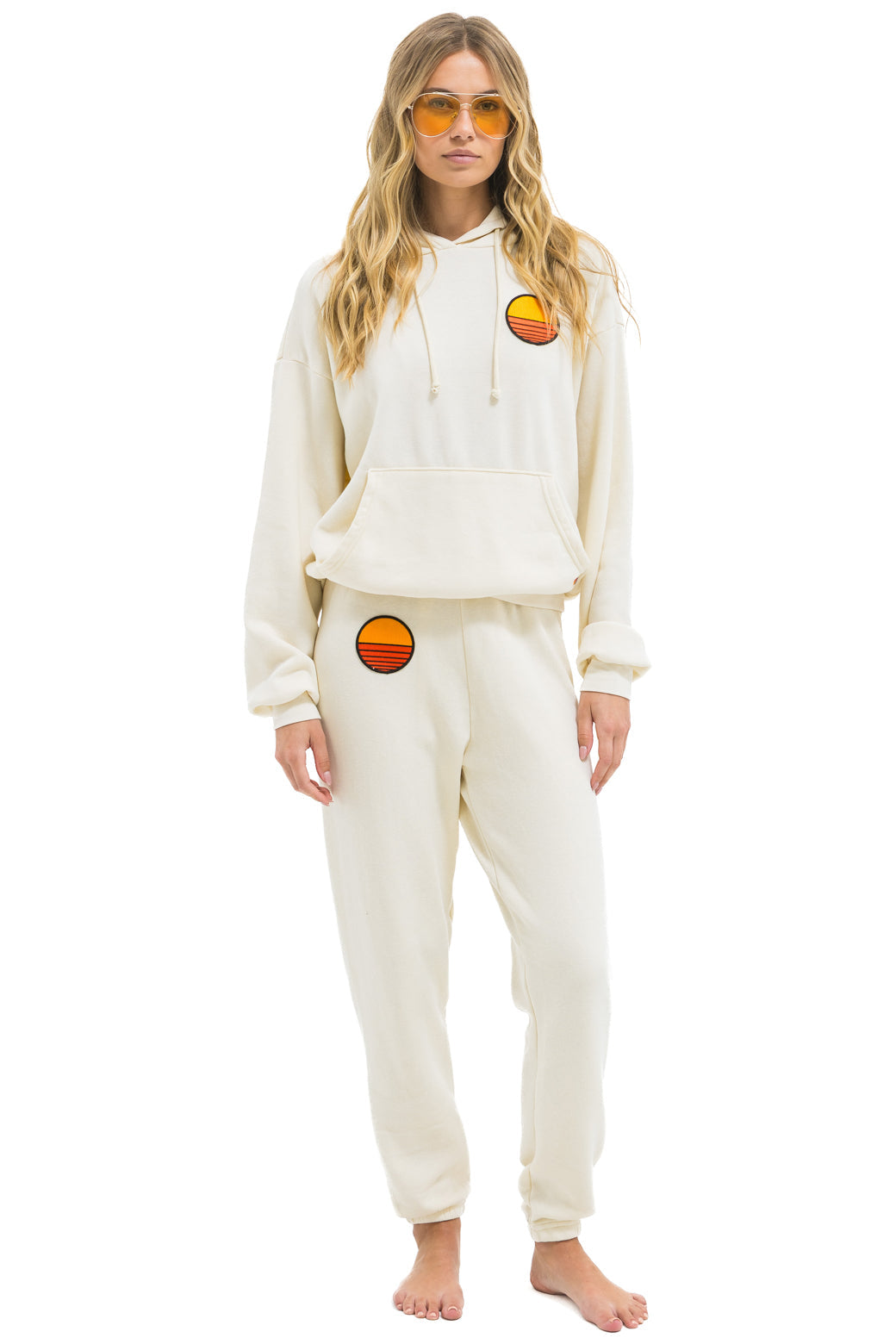 SUNSET PATCH PULLOVER RELAXED HOODIE - VINTAGE WHITE