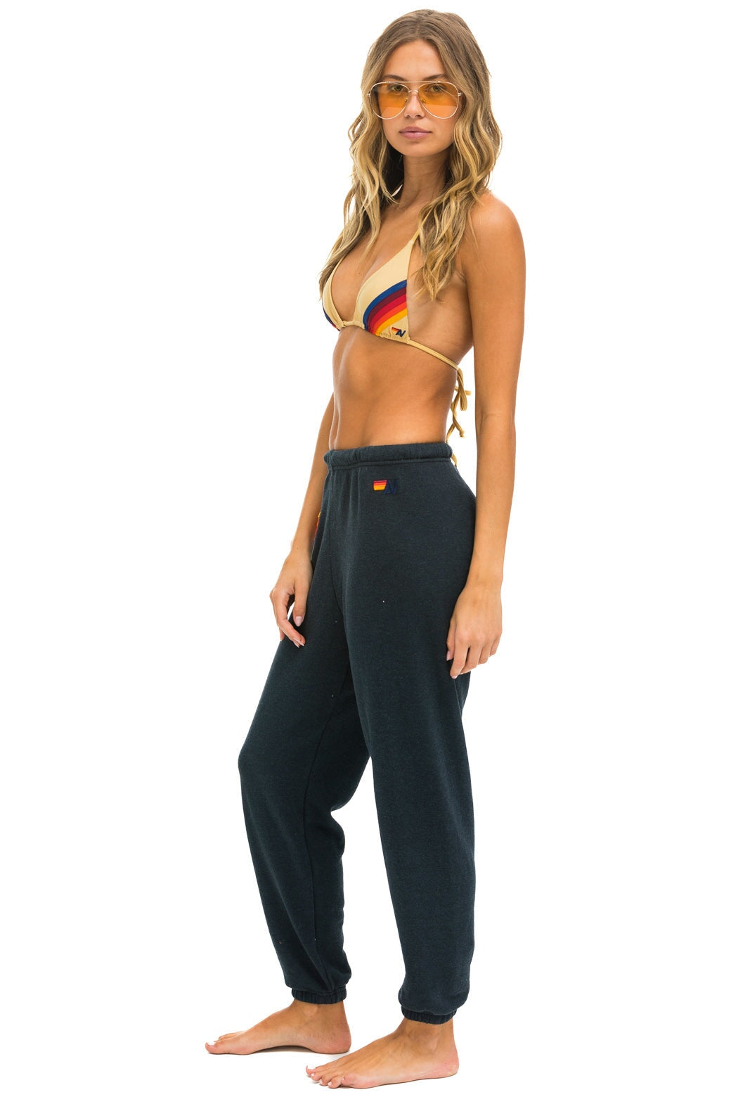 RAINBOW HEART STITCH SWEATPANTS - CHARCOAL