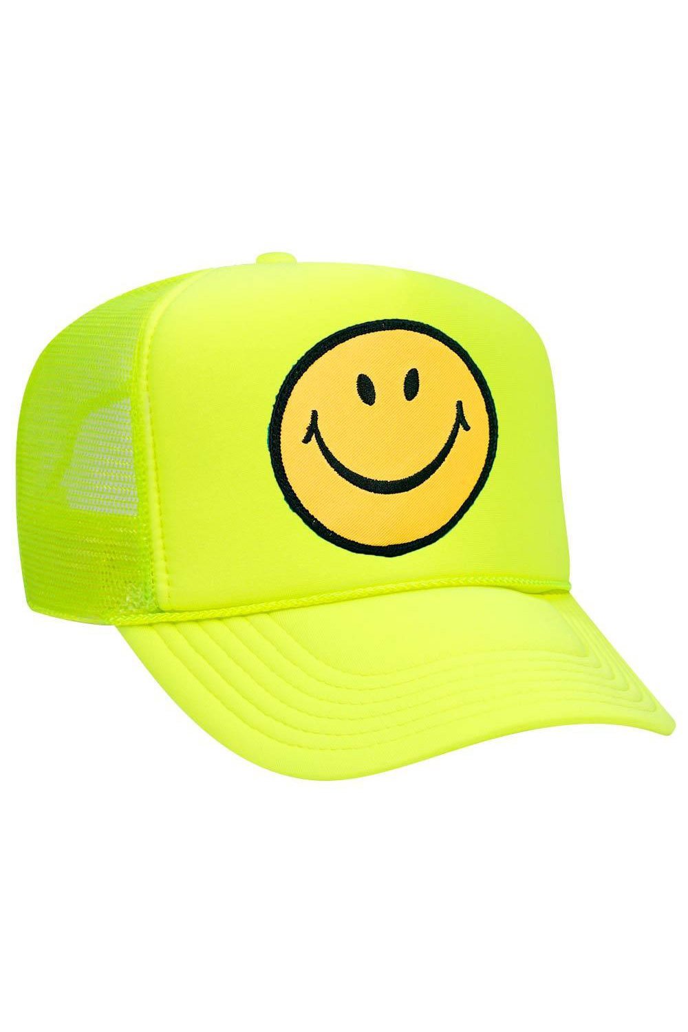 SMILEY VINTAGE TRUCKER HAT
