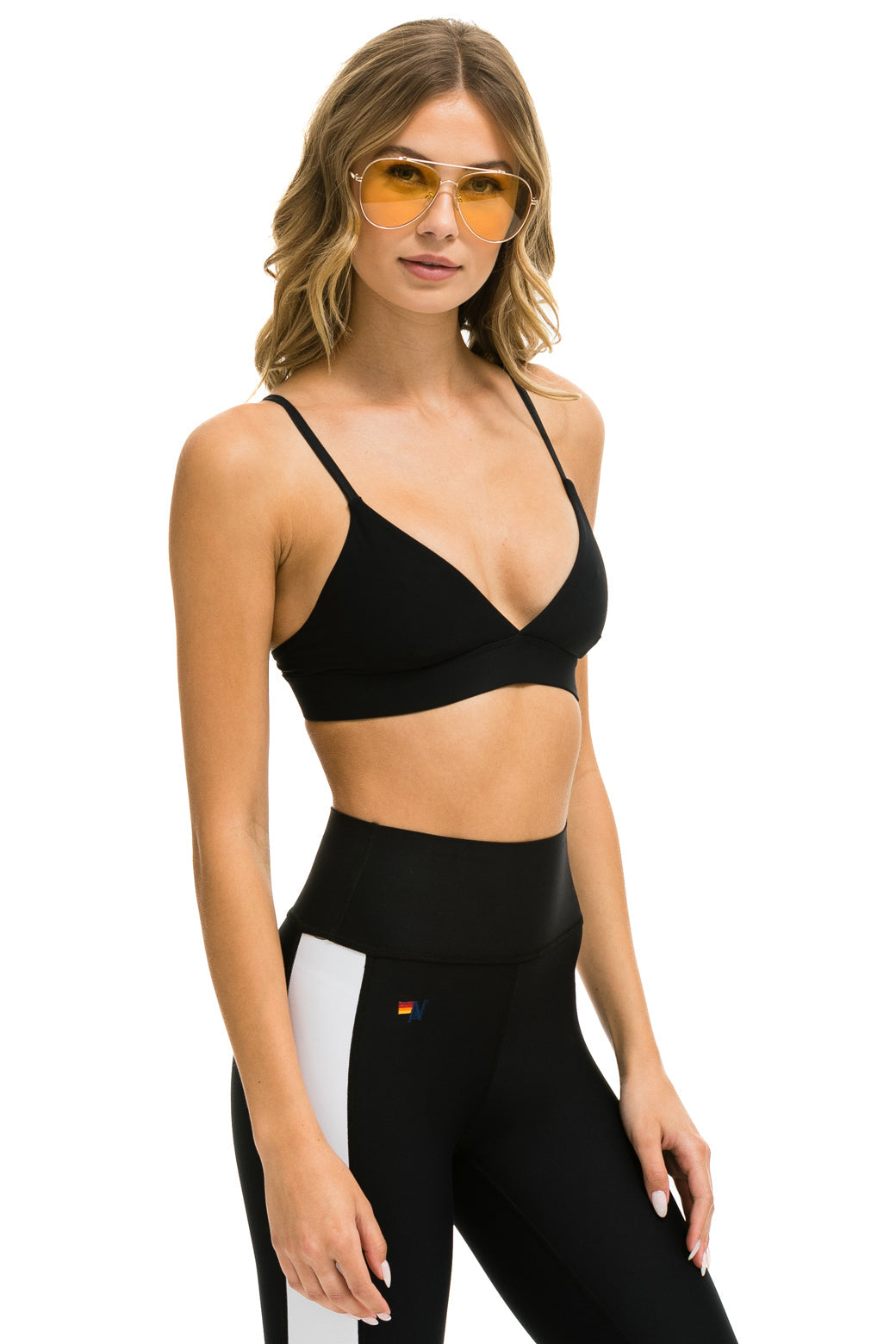 TRIANGLE ADJUSTABLE WOMENS SPORTS BRA - BLACK